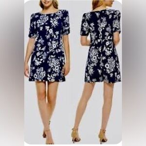 Jessica Howard  Navy & White Floral Dress(Pit to pit 20” Length 36”)